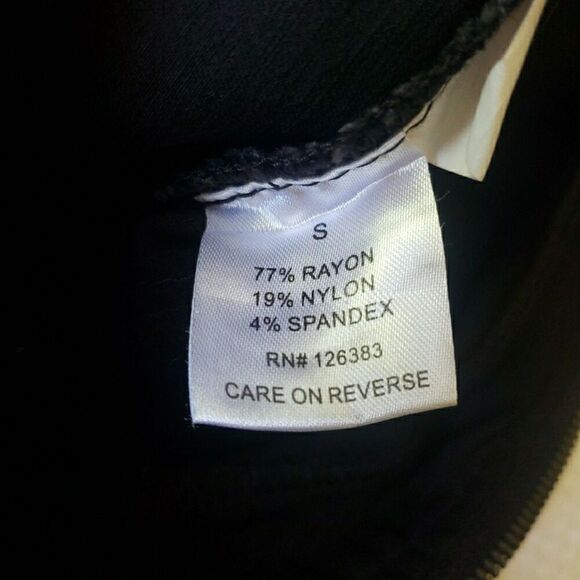 Grunge Emo Sleeveless Tiered Pleated Zip Up Vest Studs Whimsy Goth Womens Size S - Picture 10 of 13